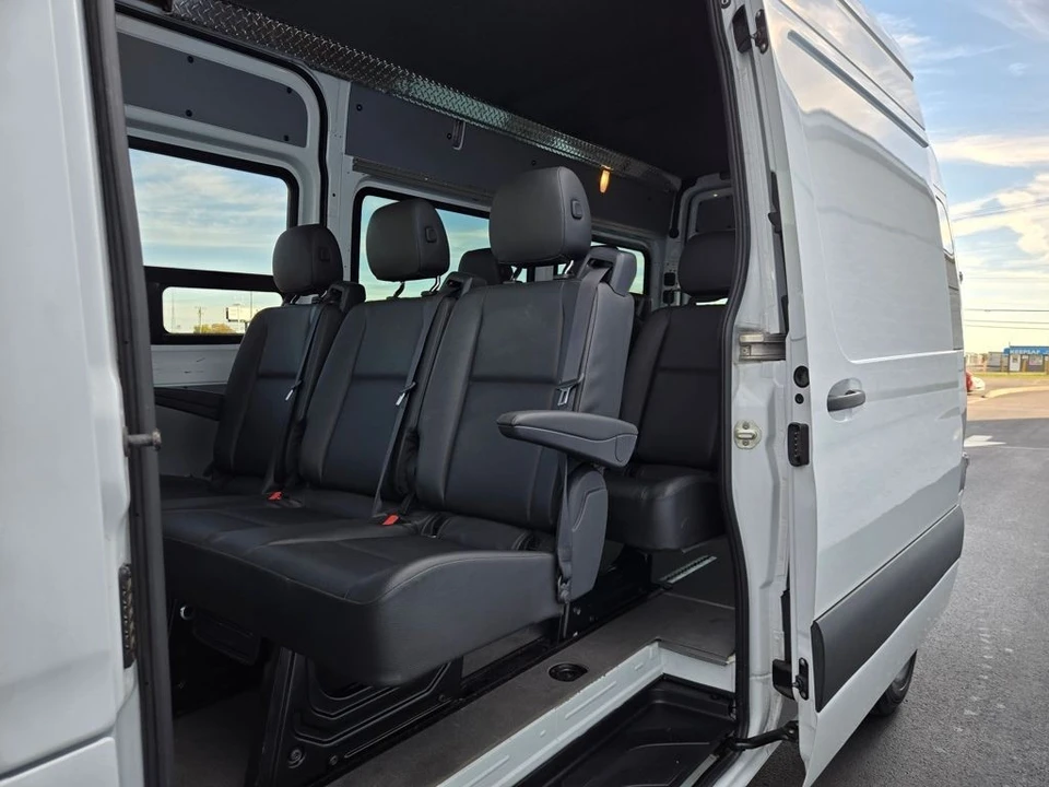2020 Mercedes-Benz VS30 Sprinter - Image 15 of 21