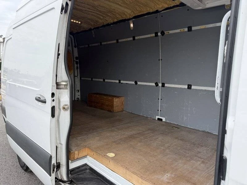 2020 Mercedes-Benz VS30 Sprinter - Image 14 of 17
