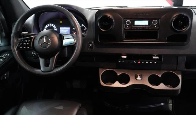 2020 Mercedes-Benz VS30 Sprinter - Image 27 of 31
