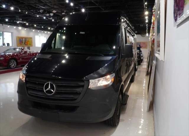 2020 Mercedes-Benz VS30 Sprinter - Image 3 of 31