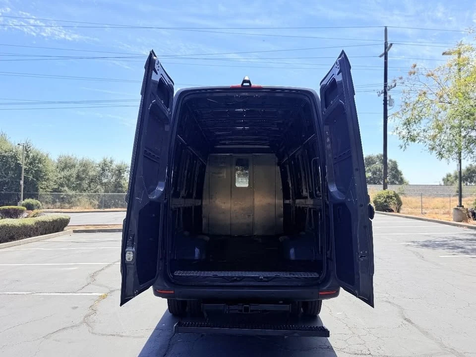 2020 Mercedes-Benz VS30 Sprinter - Image 15 of 20