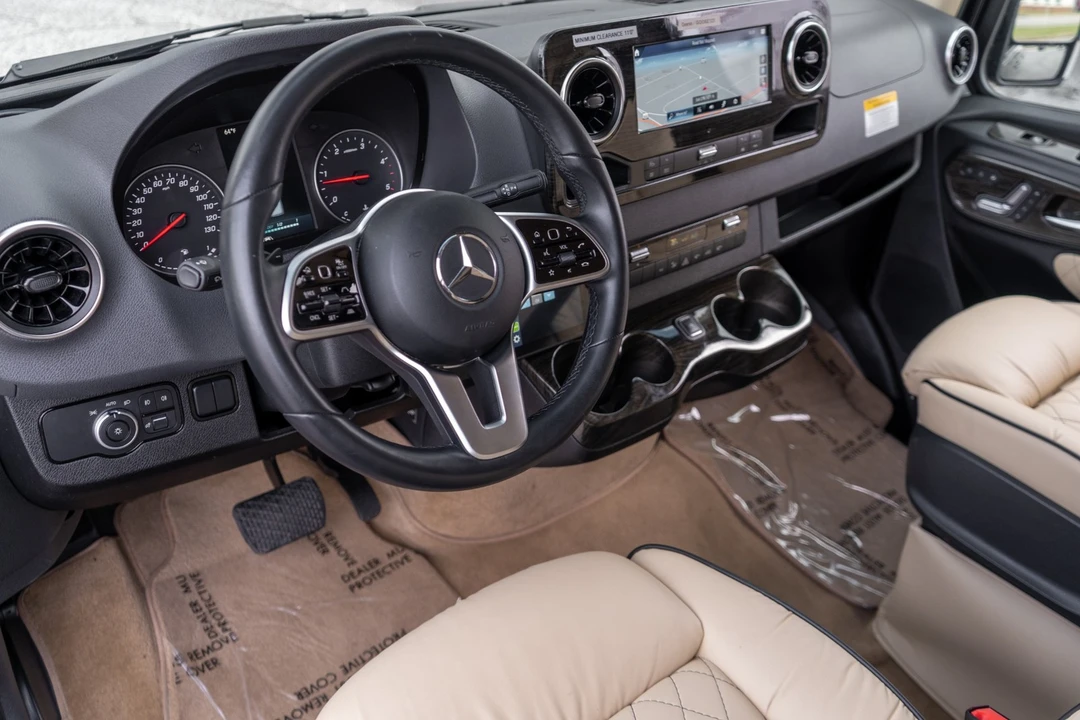 2020 Mercedes-Benz VS30 Sprinter - Image 13 of 21