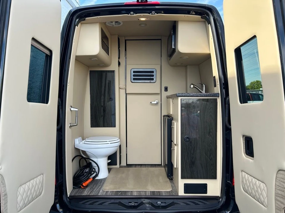 2020 Mercedes-Benz VS30 Sprinter - Image 10 of 12
