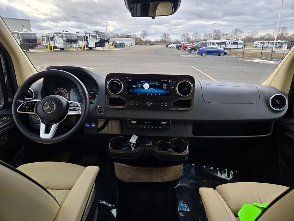 2020 Mercedes-Benz VS30 Sprinter - Image 19 of 21