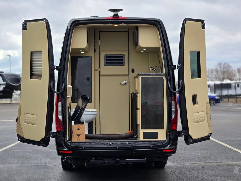 2020 Mercedes-Benz VS30 Sprinter - Image 5 of 12