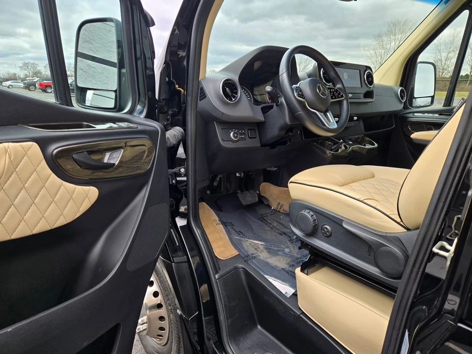 2020 Mercedes-Benz VS30 Sprinter - Image 14 of 21