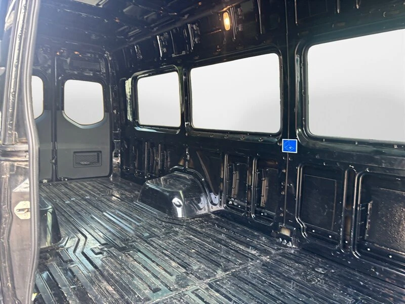 2020 Mercedes-Benz VS30 Sprinter - Image 13 of 15