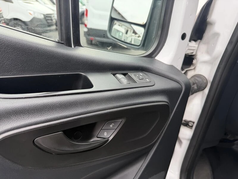 2020 Mercedes-Benz VS30 Sprinter - Image 10 of 20