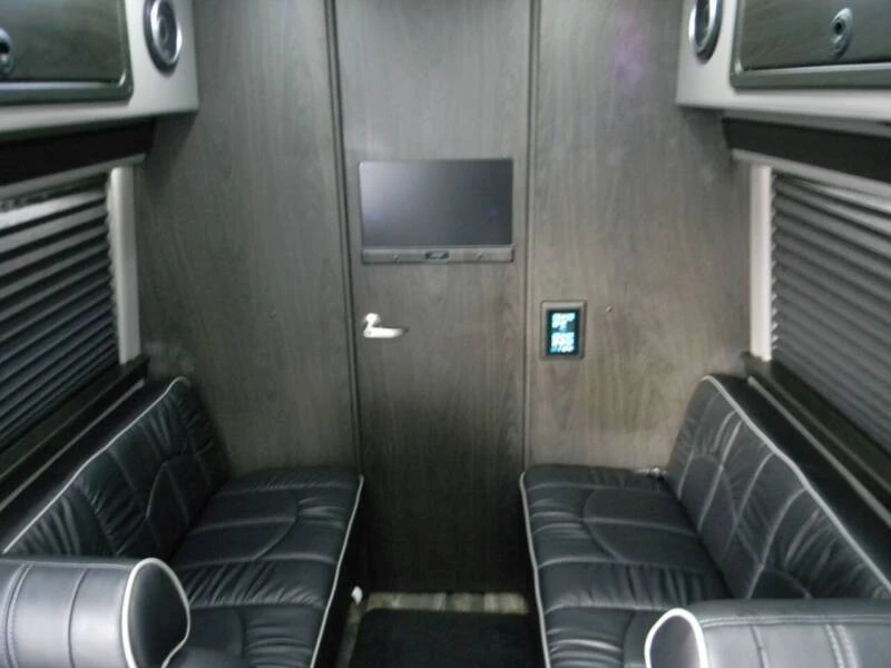 2020 Mercedes-Benz VS30 Sprinter - Image 9 of 21