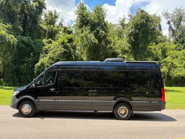 2020 Mercedes-Benz VS30 Sprinter - Image 3 of 20