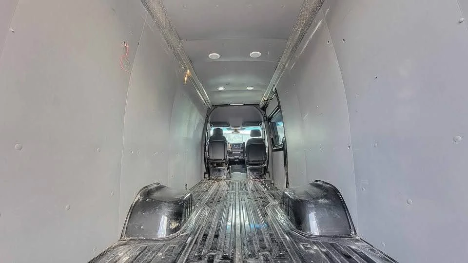 2020 Mercedes-Benz VS30 Sprinter - Image 3 of 12