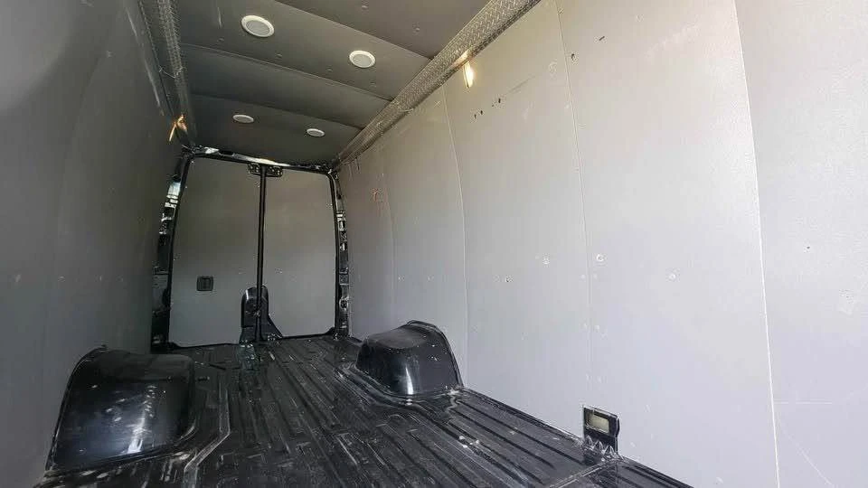 2020 Mercedes-Benz VS30 Sprinter - Image 4 of 12