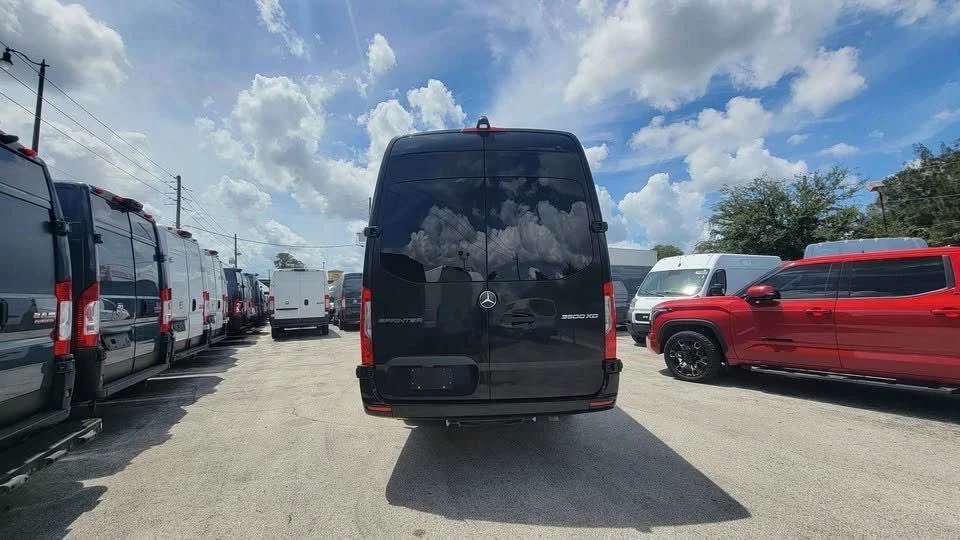 2020 Mercedes-Benz VS30 Sprinter - Image 5 of 12