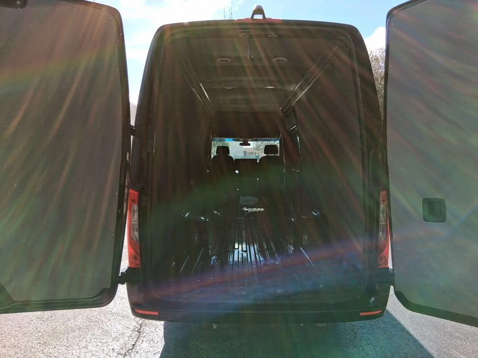 2020 Mercedes-Benz VS30 Sprinter - Image 5 of 15