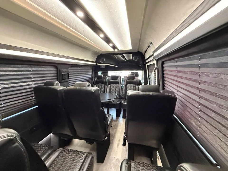2020 Mercedes-Benz VS30 Sprinter - Image 8 of 20
