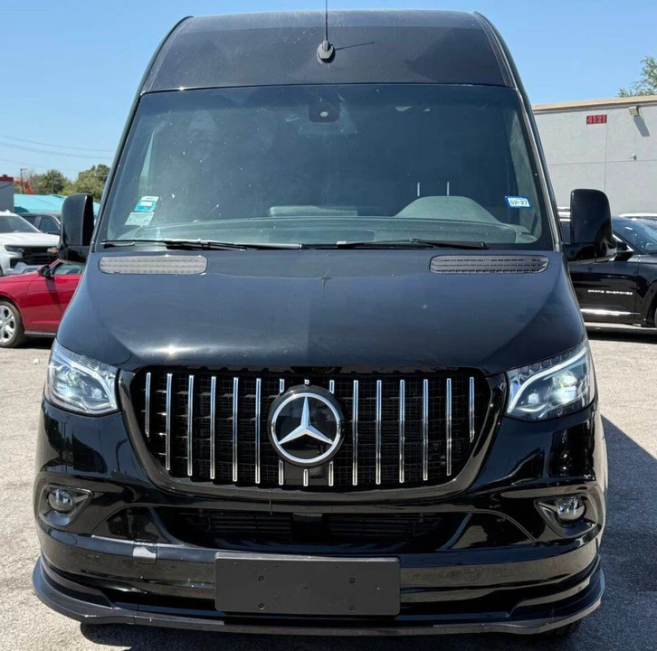 2020 Mercedes-Benz VS30 Sprinter - Image 2 of 20