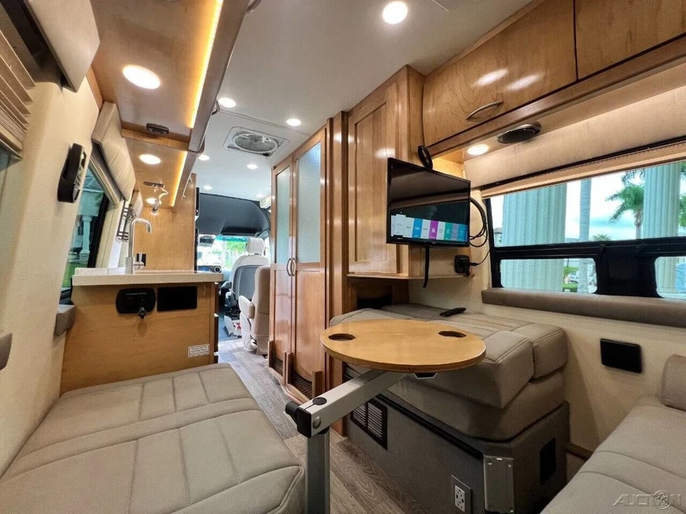 2020 Mercedes-Benz VS30 Sprinter - Image 11 of 21