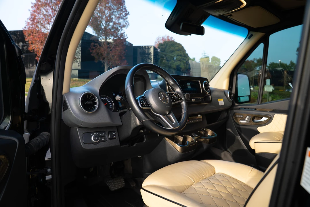 2020 Mercedes-Benz VS30 Sprinter - Image 21 of 31