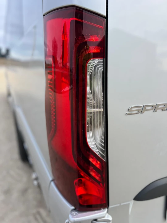 2020 Mercedes-Benz VS30 Sprinter - Image 30 of 31