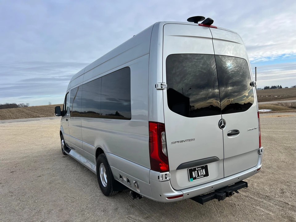 2020 Mercedes-Benz VS30 Sprinter - Image 16 of 31