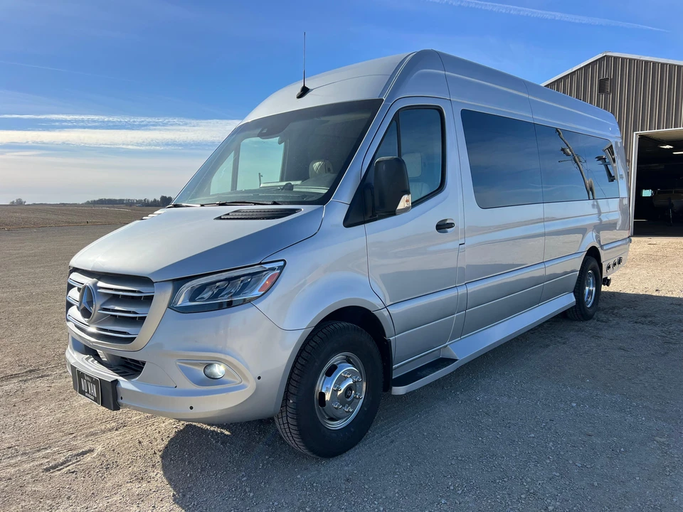 2020 Mercedes-Benz VS30 Sprinter - Image 11 of 31
