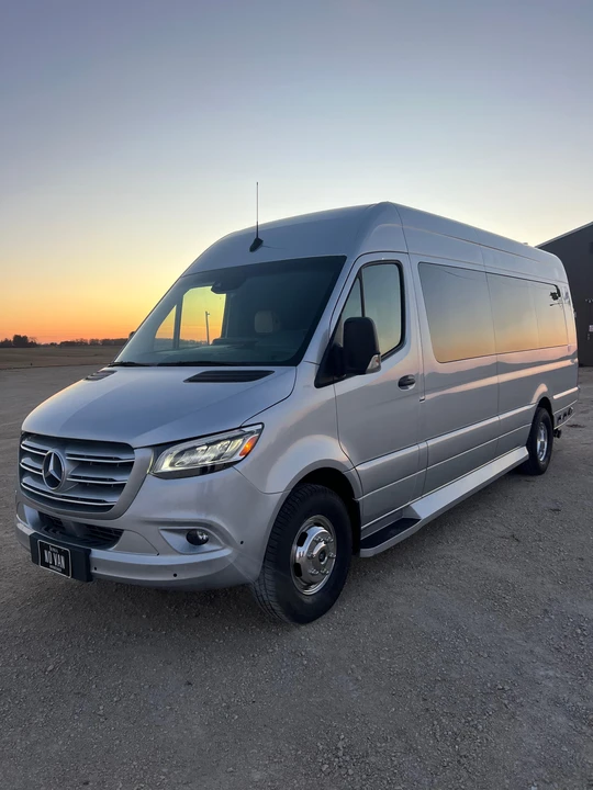 2020 Mercedes-Benz VS30 Sprinter - Image 10 of 31