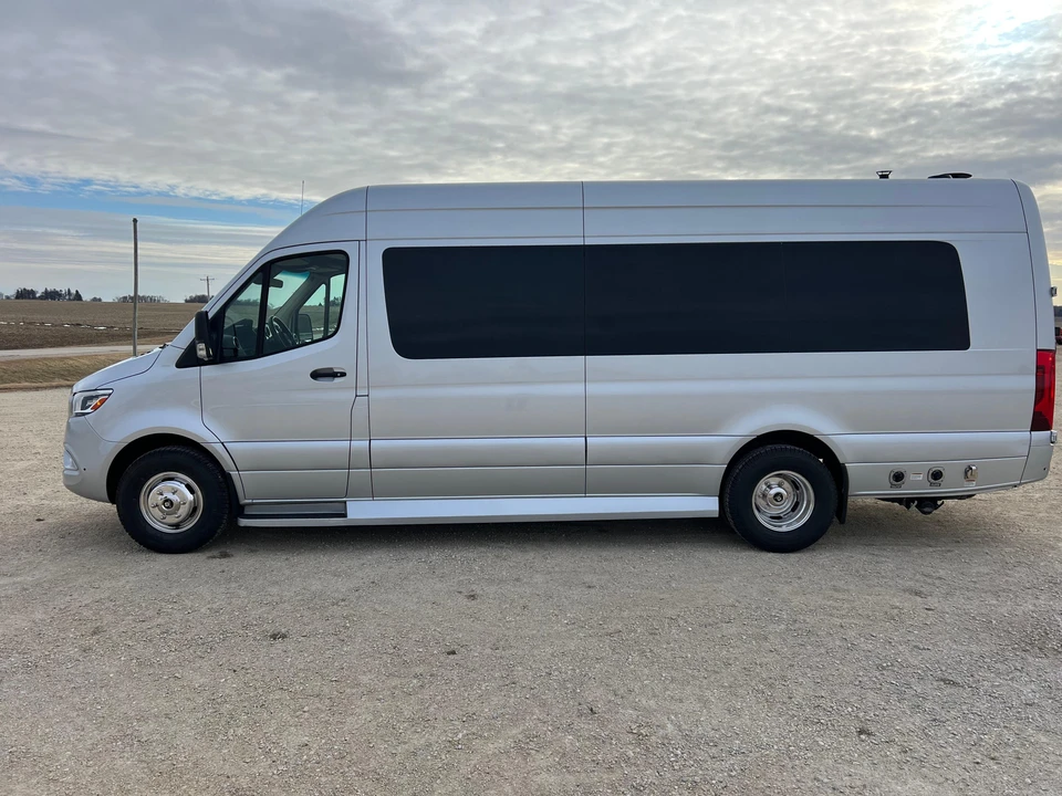 2020 Mercedes-Benz VS30 Sprinter - Image 13 of 31