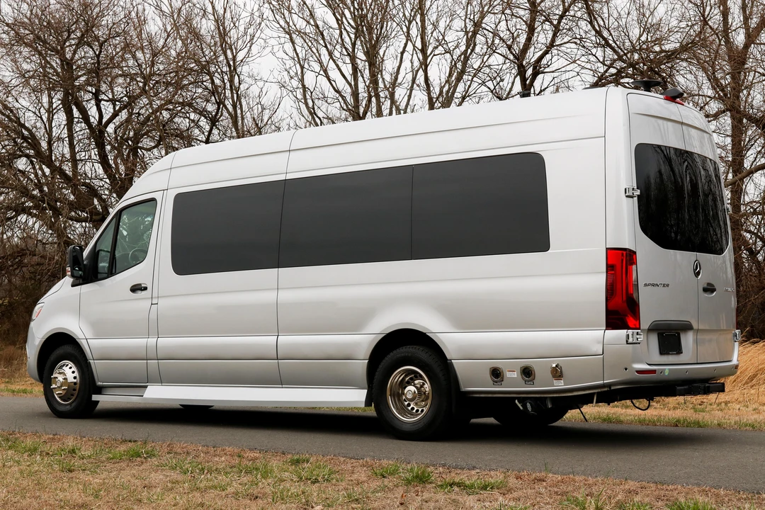 2020 Mercedes-Benz VS30 Sprinter - Image 4 of 31