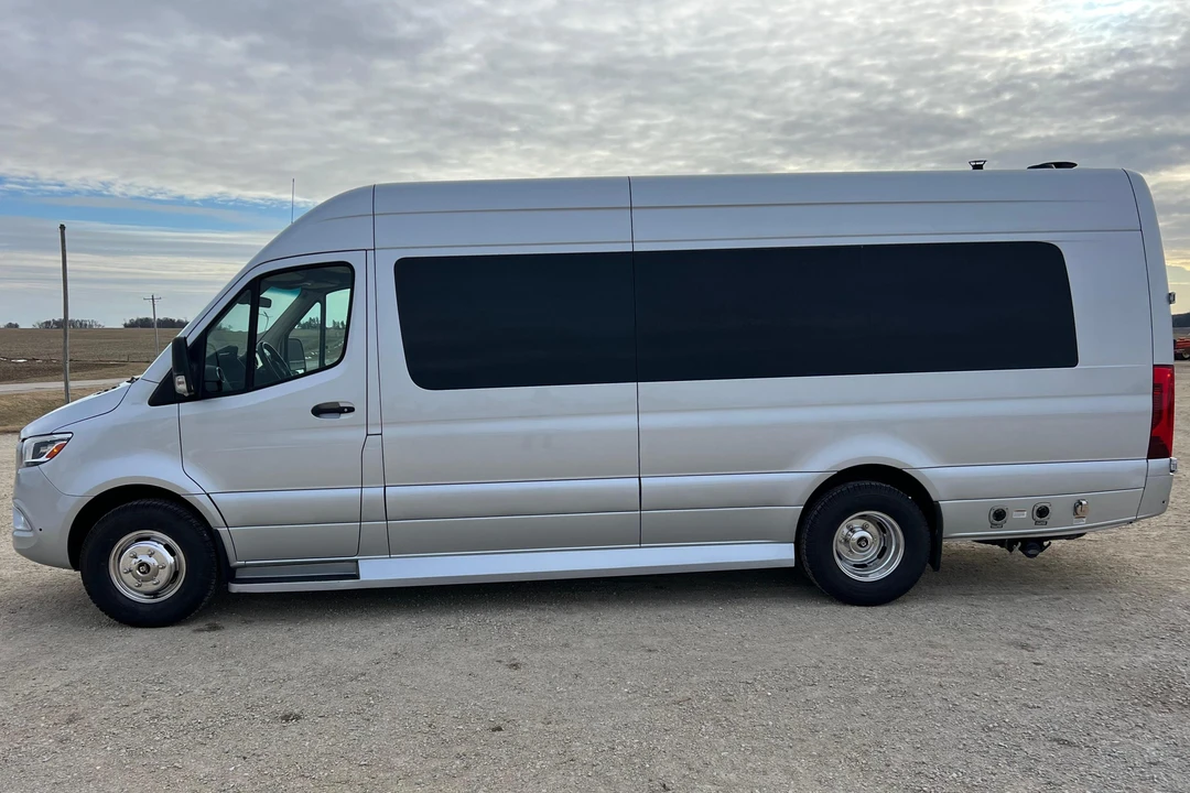 2020 Mercedes-Benz VS30 Sprinter - Image 3 of 31