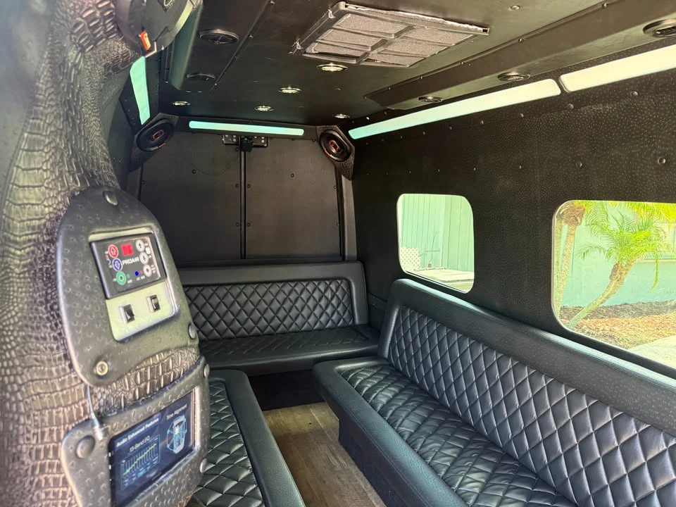 2020 Mercedes-Benz VS30 Sprinter - Image 13 of 21