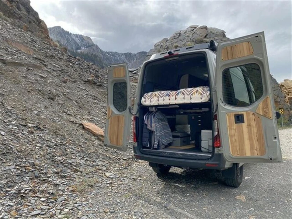 2020 Mercedes-Benz VS30 Sprinter - Image 2 of 10