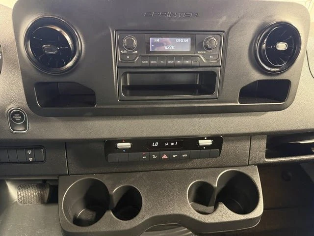 2020 Mercedes-Benz VS30 Sprinter - Image 13 of 15