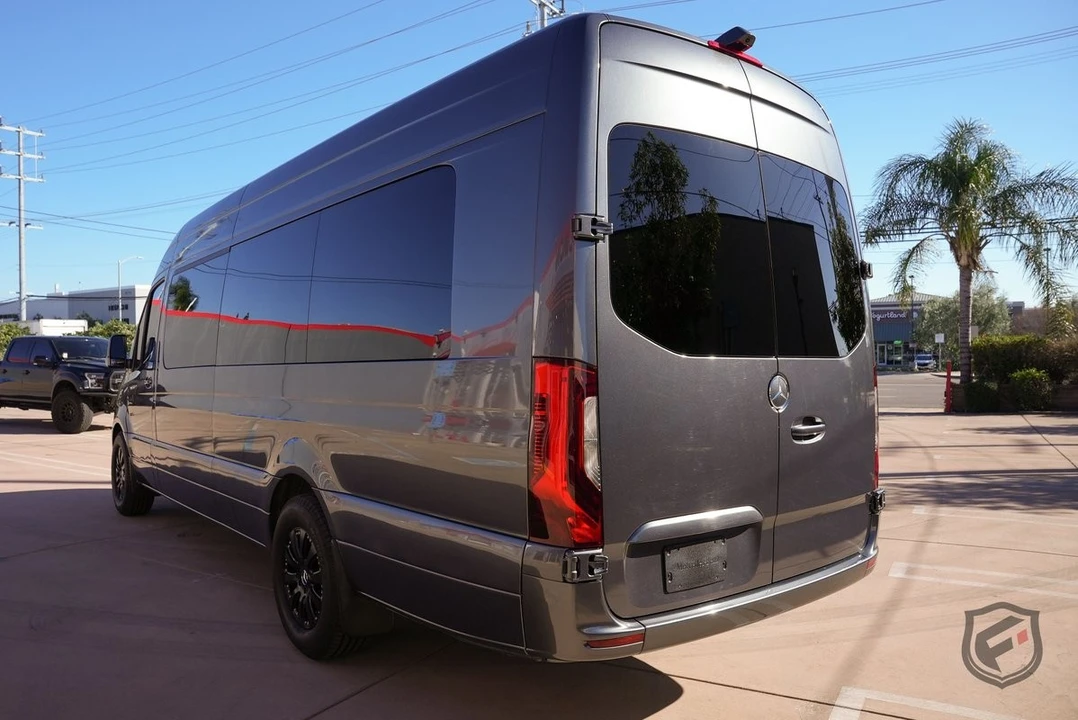 2020 Mercedes-Benz VS30 Sprinter - Image 6 of 12