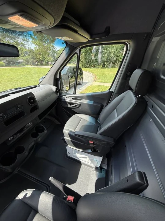 2020 Mercedes-Benz VS30 Sprinter - Image 7 of 15