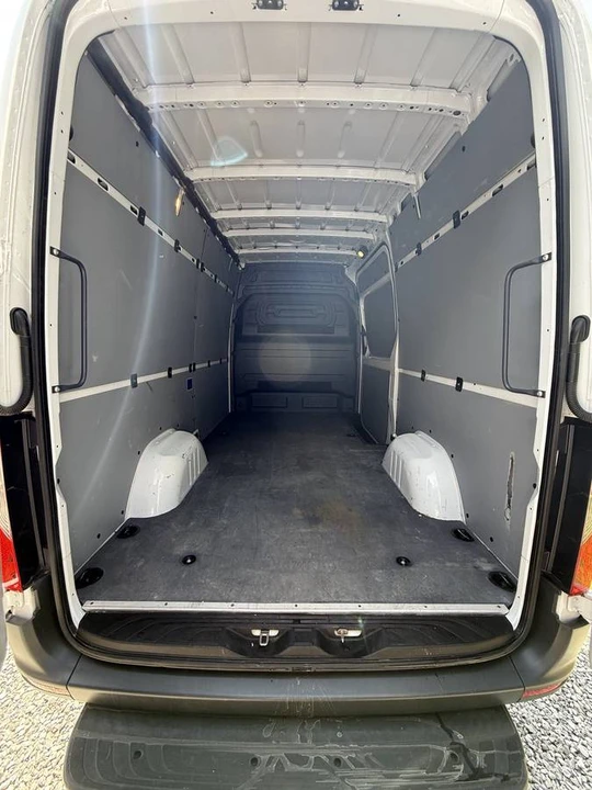 2020 Mercedes-Benz VS30 Sprinter - Image 11 of 15