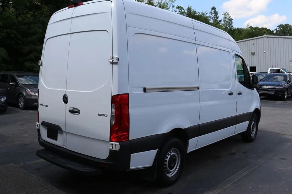 2020 Mercedes-Benz VS30 Sprinter - Image 7 of 20