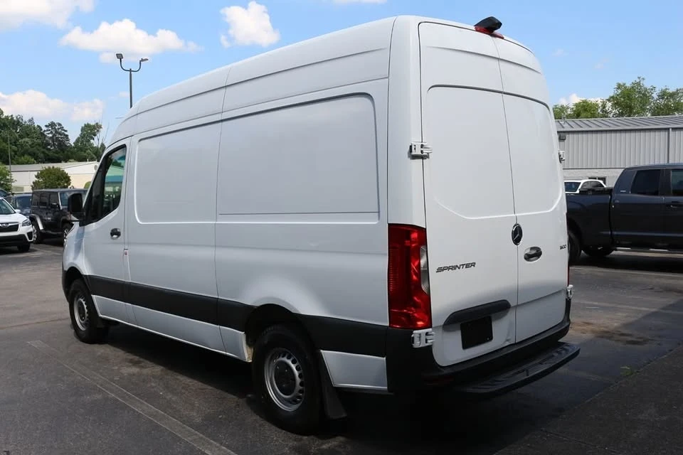 2020 Mercedes-Benz VS30 Sprinter - Image 5 of 20