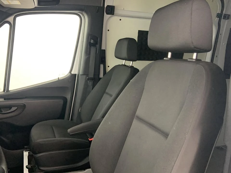 2020 Mercedes-Benz VS30 Sprinter - Image 9 of 20