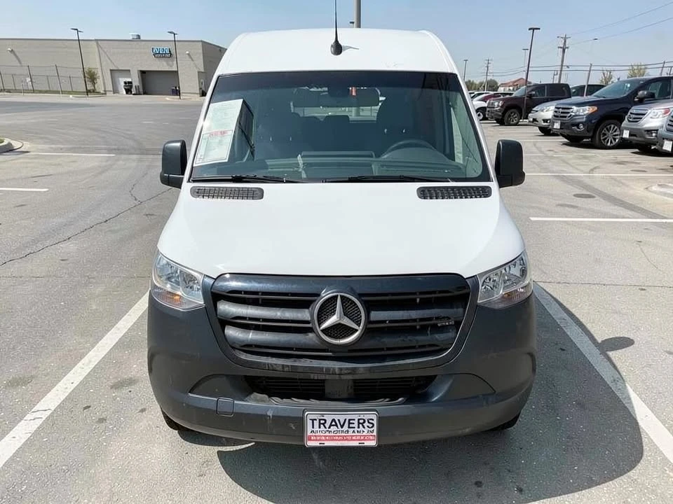 2020 Mercedes-Benz VS30 Sprinter - Image 2 of 20