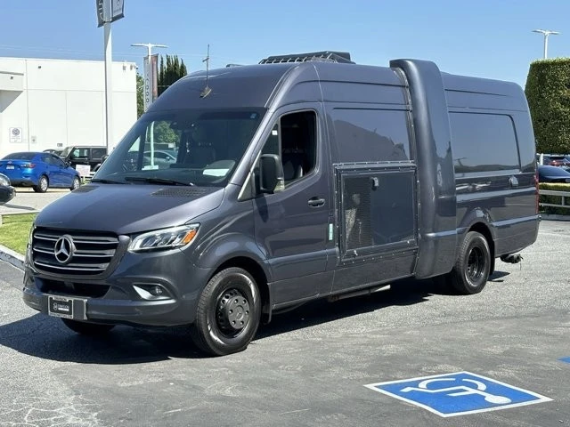 2020 Mercedes-Benz VS30 Sprinter - Image 8 of 12