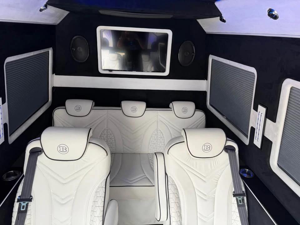 2020 Mercedes-Benz VS30 Sprinter - Image 9 of 17