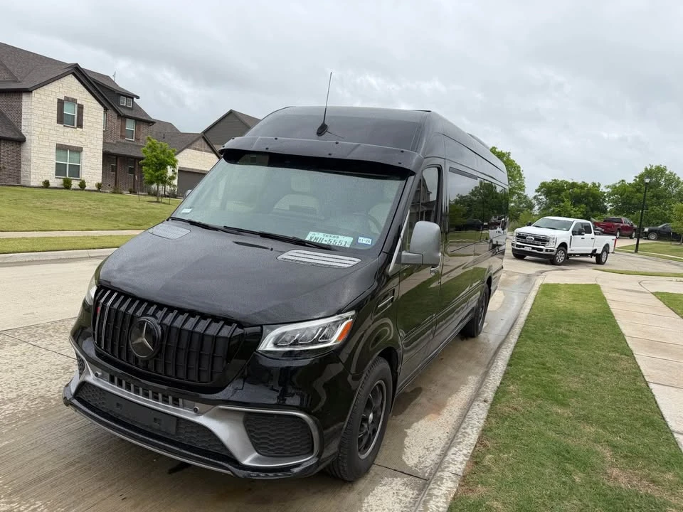 2020 Mercedes-Benz VS30 Sprinter - Image 2 of 17