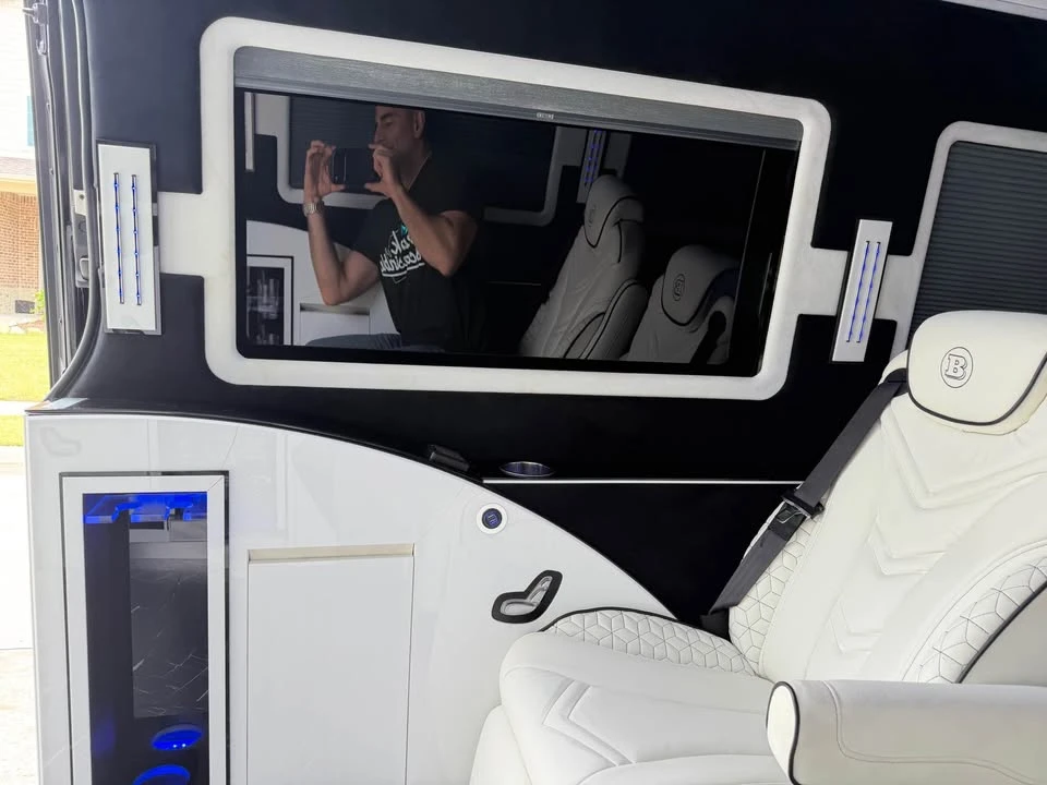 2020 Mercedes-Benz VS30 Sprinter - Image 10 of 17