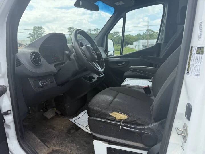 2020 Mercedes-Benz VS30 Sprinter - Image 4 of 7