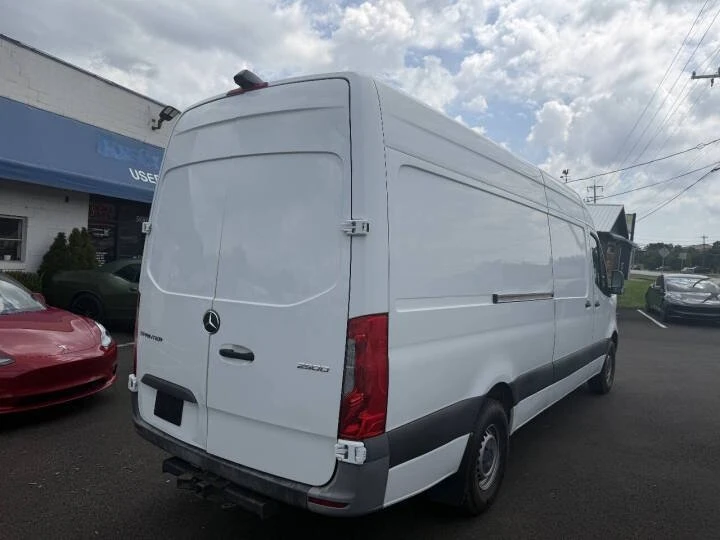 2020 Mercedes-Benz VS30 Sprinter - Image 2 of 7
