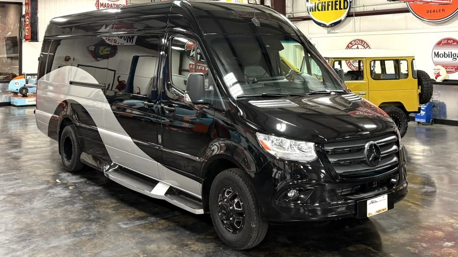 2020 Mercedes-Benz VS30 Sprinter - Image 10 of 31