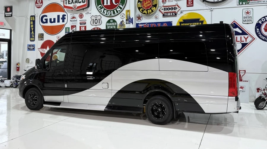2020 Mercedes-Benz VS30 Sprinter - Image 13 of 31