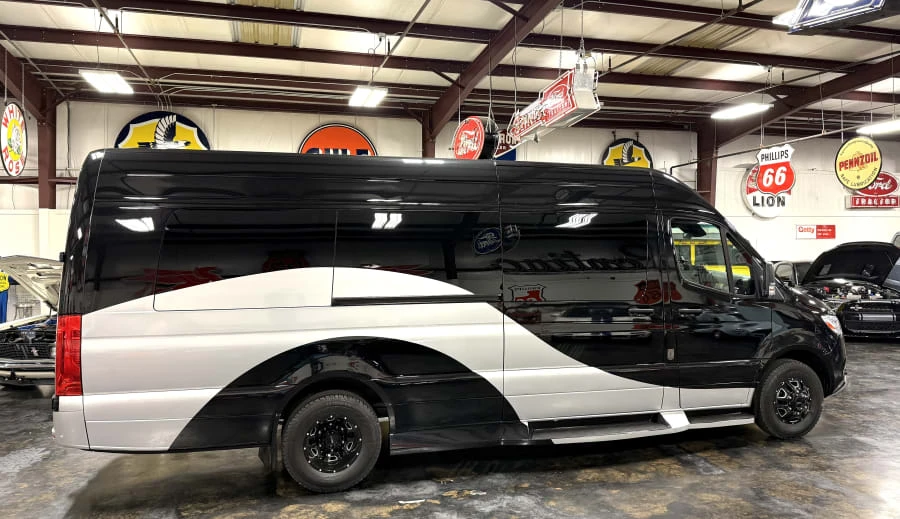 2020 Mercedes-Benz VS30 Sprinter - Image 11 of 31