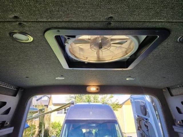 2020 Mercedes-Benz VS30 Sprinter - Image 16 of 21