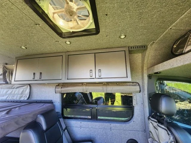 2020 Mercedes-Benz VS30 Sprinter - Image 13 of 21
